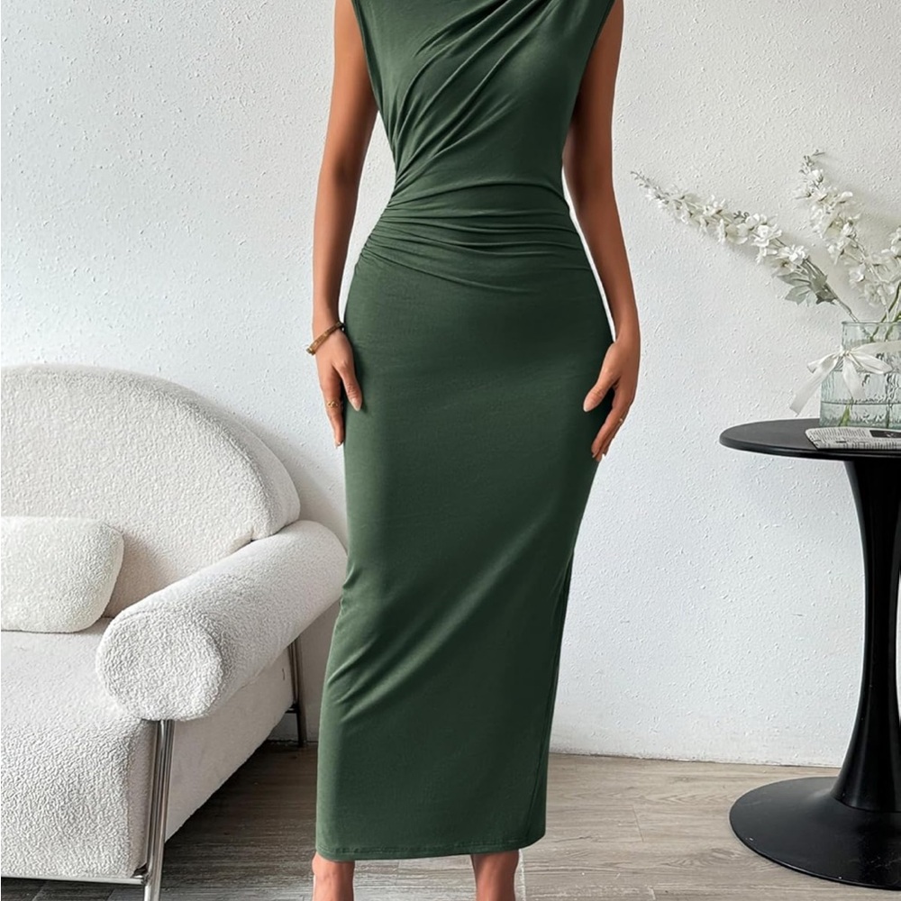 Elegant Green Midi Dress